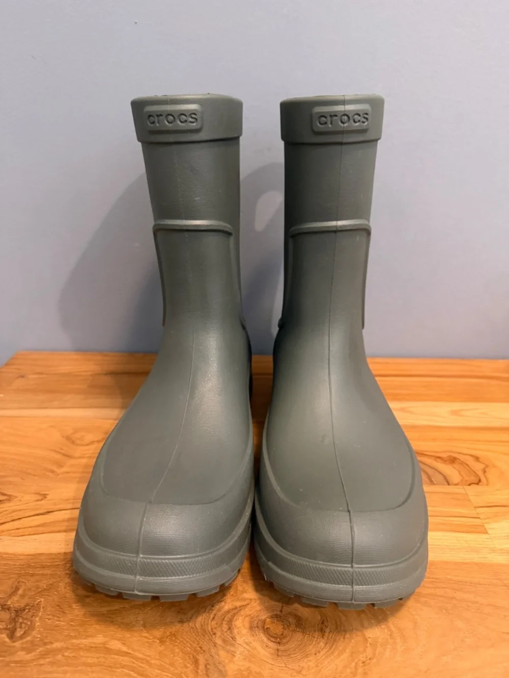 Crocs AllCast Rain Boots Grey Men's Size 10 Waterproof Rubber Boots